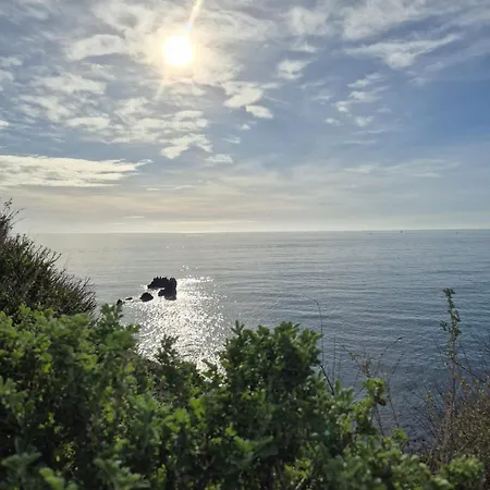 Apartment Entre Et Port, Au Bout Du Quai *